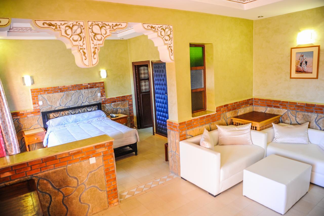 Hotel Bougafer Тингир Экстерьер фото