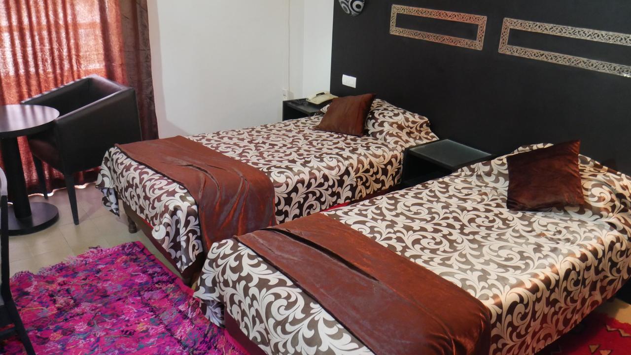 Hotel Bougafer Тингир Экстерьер фото