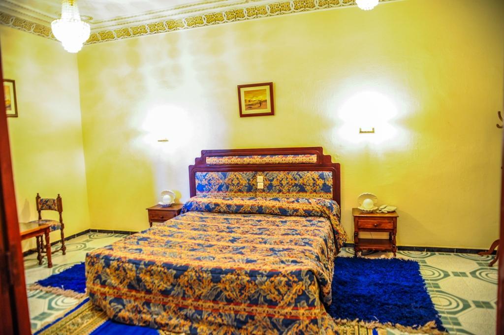 Hotel Bougafer Тингир Экстерьер фото