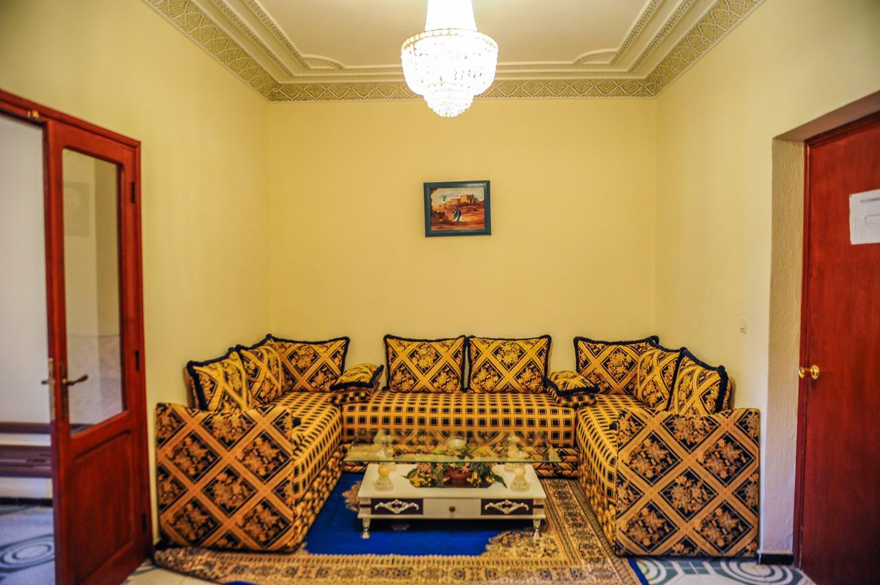 Hotel Bougafer Тингир Экстерьер фото